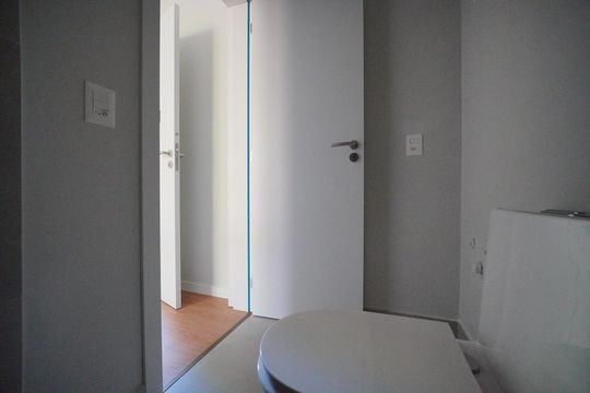 Banheiro Suíte 1 de casa para alugar com 3 quartos, 256m² em João Paulo, Florianópolis