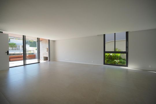 Sala de casa para alugar com 3 quartos, 256m² em João Paulo, Florianópolis