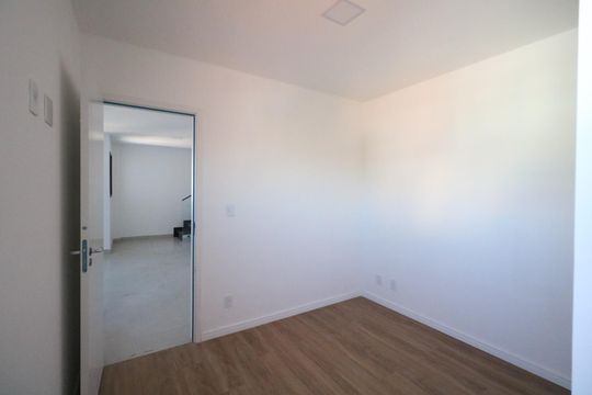 Suíte de apartamento à venda com 2 quartos, 105m² em Santa Maria, São Caetano do Sul