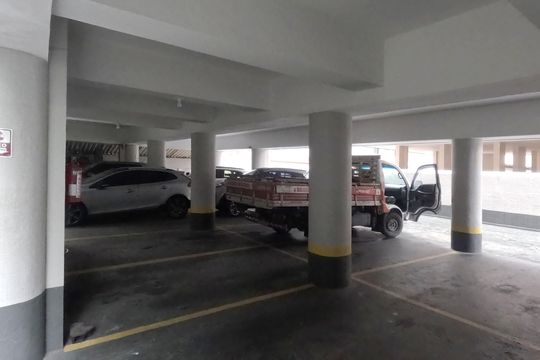 Área Comum - Garagem de apartamento para alugar com 1 quarto, 50m² em José Menino, Santos