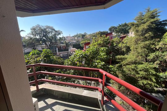 Sacada de apartamento à venda com 4 quartos, 139m² em Vila Sonia, São Paulo