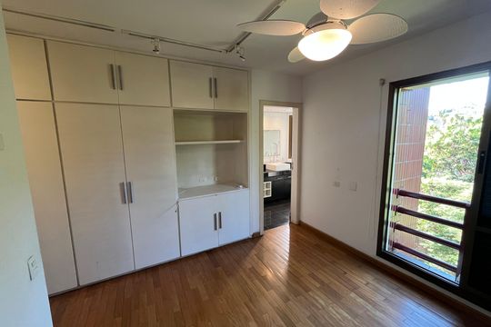 Quarto  de apartamento à venda com 4 quartos, 139m² em Vila Sonia, São Paulo