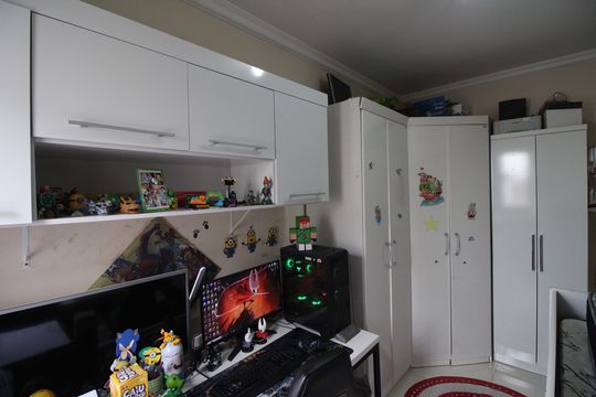 Casa à venda com 3 quartos, 120m² em São Lucas, São Paulo