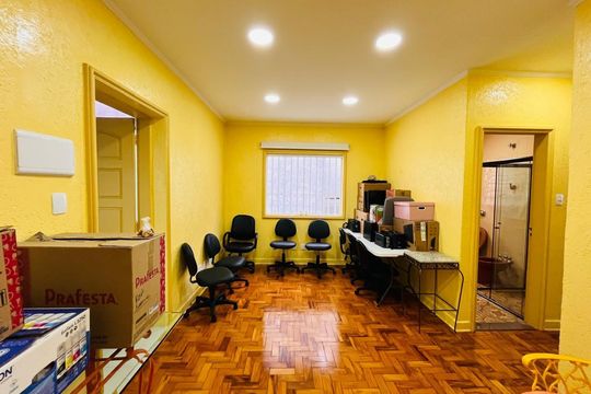 Quarto de casa à venda com 4 quartos, 410m² em Penha de França, São Paulo