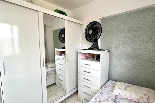 Quarto de kitnet/studio à venda com 1 quarto, 29m² em Centro, Guarulhos