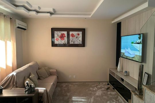 Casa à venda com 3 quartos, 120m² em Irajá, Rio de Janeiro