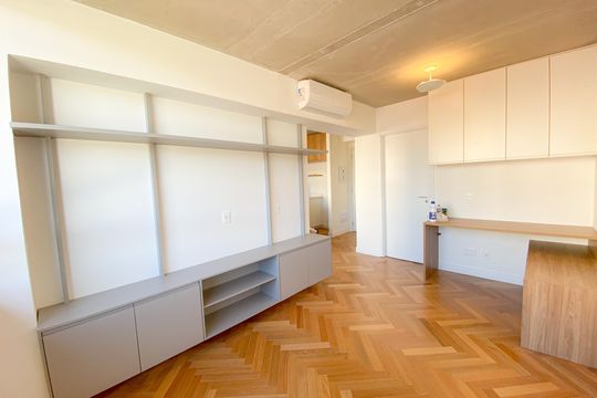 Suíte 1 de apartamento para alugar com 2 quartos, 59m² em Vila Ipojuca, São Paulo