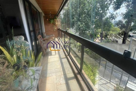 Apartamento para alugar com 4 quartos, 185m² em Vila Sonia, São Paulo