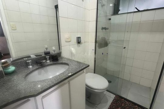 Apartamento para alugar com 4 quartos, 185m² em Vila Sonia, São Paulo