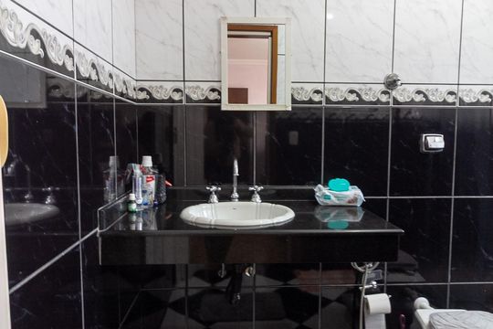 Banheiro Suíte de casa à venda com 3 quartos, 120m² em Jardim Santa Cruz (campo Grande), São Paulo