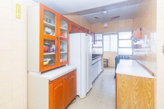 Cozinha de apartamento para alugar com 3 quartos, 107m² em Santa Cecília, Porto Alegre