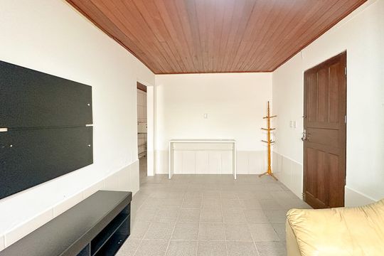 Sala de TV de casa para alugar com 2 quartos, 70m² em Ingleses do Rio Vermelho, Florianópolis