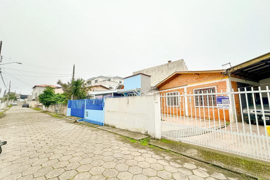 Casa para alugar com 2 quartos, 70m² em Ingleses do Rio Vermelho, Florianópolis
