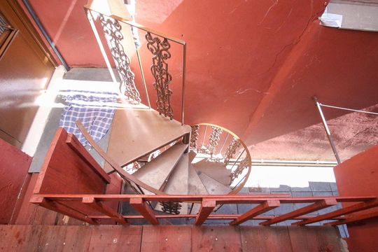Escada de casa para alugar com 1 quarto, 30m² em Parque Santo Eduardo, São Paulo