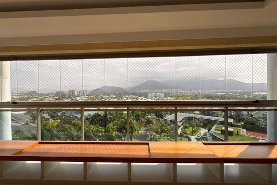 Varanda de apartamento à venda com 4 quartos, 260m² em Barra da Tijuca, Rio de Janeiro
