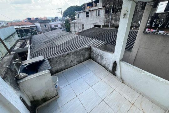 Casa à venda com 2 quartos, 140m² em Cocaia, Guarulhos