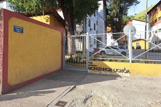Fachada de apartamento à venda com 2 quartos, 52m² em Barreto, Niterói