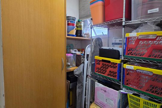 Dispensa de apartamento para alugar com 3 quartos, 198m² em Indianópolis, São Paulo