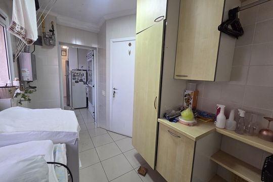 Cozinha de apartamento para alugar com 3 quartos, 198m² em Indianópolis, São Paulo
