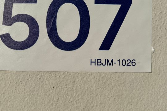 Placa de apartamento à venda com 2 quartos, 48m² em Vila Popular, São Paulo