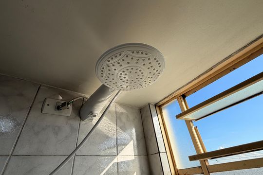 Banheiro de apartamento à venda com 2 quartos, 48m² em Vila Popular, São Paulo