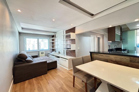 Apartamento à venda com 2 quartos, 64m² em Vila Olímpia, São Paulo