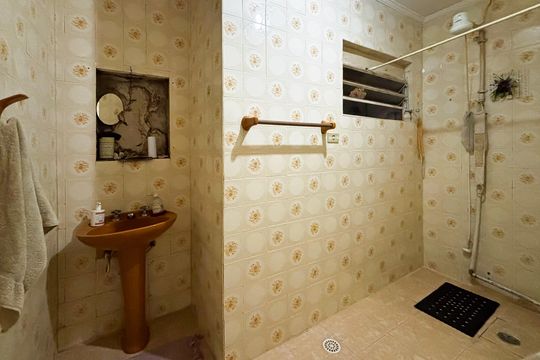 Banheiro de apartamento à venda com 2 quartos, 76m² em Pinheiros, São Paulo