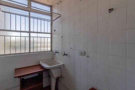 Area de Serviço  de apartamento à venda com 2 quartos, 77m² em Centro, Guarulhos