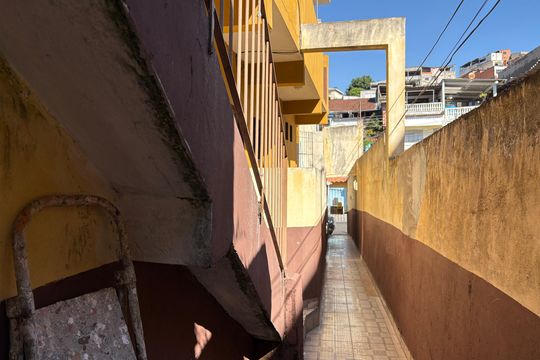 Corredor de entrada  de casa para alugar com 1 quarto, 50m² em Sítio Morro Grande, São Paulo