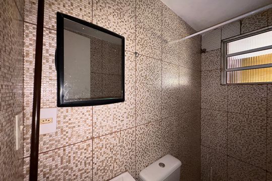 Banheiro de casa para alugar com 1 quarto, 50m² em Sítio Morro Grande, São Paulo