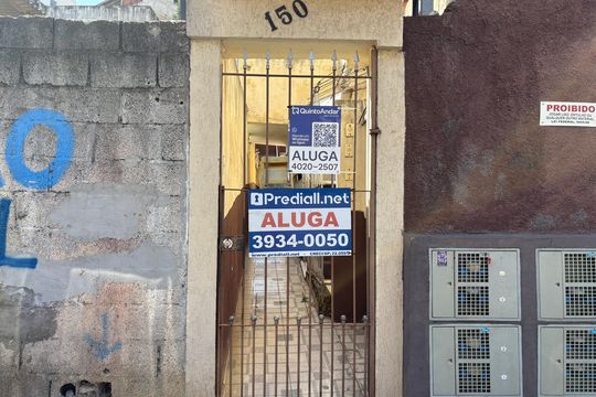 Fachada de casa para alugar com 1 quarto, 50m² em Sítio Morro Grande, São Paulo