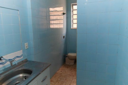 Banheiro 2 de casa à venda com 5 quartos, 141m² em Icaraí, Niterói