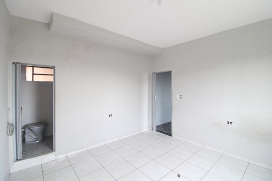 Suíte de casa à venda com 2 quartos, 120m² em Jardim Belcito, São Paulo
