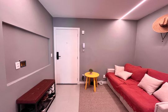 Sala  de apartamento à venda com 1 quarto, 44m² em Copacabana, Rio de Janeiro
