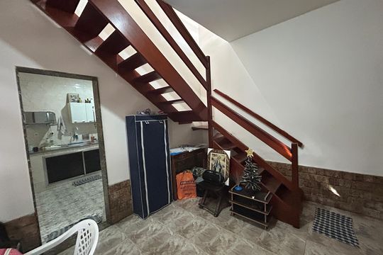 Casa à venda com 3 quartos, 156m² em Vila Valqueire, Rio de Janeiro