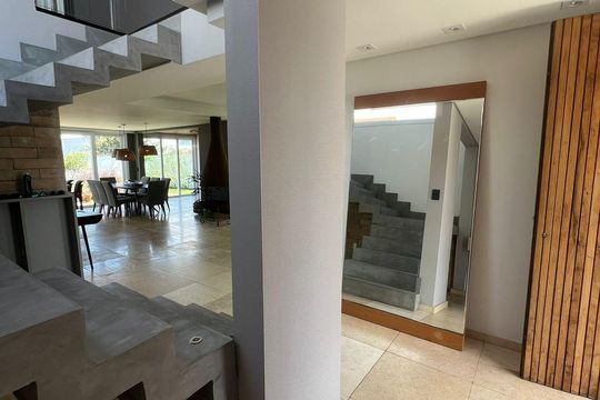 Casa de Condomínio para alugar com 4 quartos, 270m² em Campeche, Florianópolis