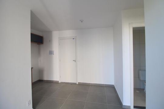 Sala de apartamento à venda com 2 quartos, 42m² em Usina Piratininga, São Paulo