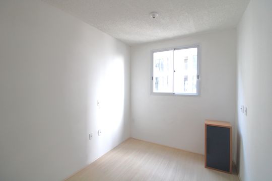 Quarto de apartamento à venda com 1 quarto, 36m² em Jardim Sabara, São Paulo