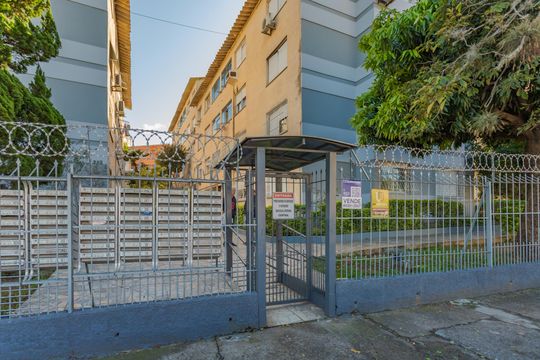Fachada de apartamento à venda com 1 quarto, 40m² em Petrópolis, Porto Alegre