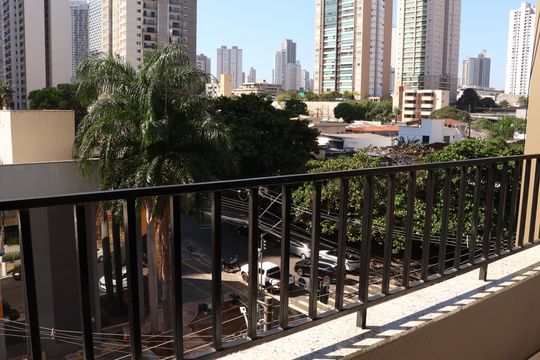 Vista da Sacada de apartamento à venda com 2 quartos, 60m² em Setor Oeste, Goiânia