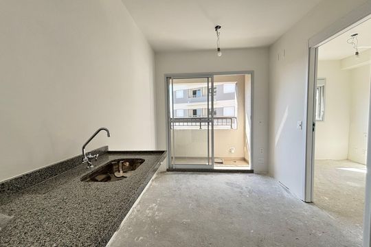 Sala/Cozinha de apartamento para alugar com 1 quarto, 24m² em Vila Nova Conceição, São Paulo