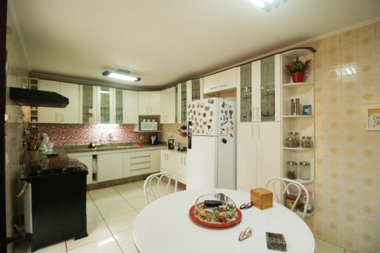 Cozinha de casa à venda com 3 quartos, 120m² em  Parque São Domingos, São Paulo