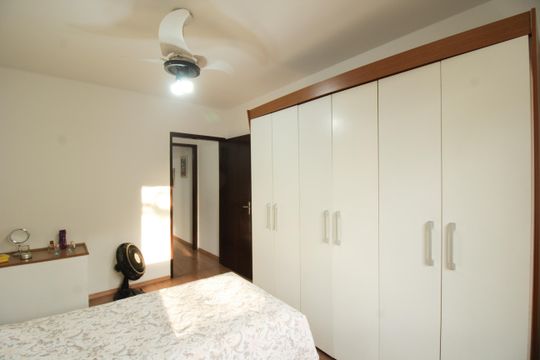 Quarto 1 de casa à venda com 3 quartos, 120m² em  Parque São Domingos, São Paulo