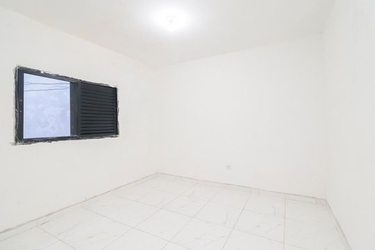 Casa para alugar com 1 quarto, 50m² em José Bonifácio, São Paulo