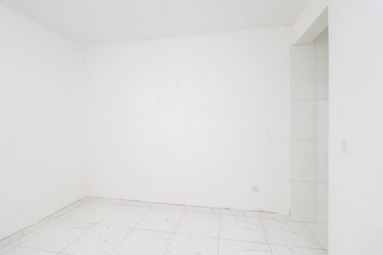 Quarto de casa para alugar com 1 quarto, 50m² em José Bonifácio, São Paulo