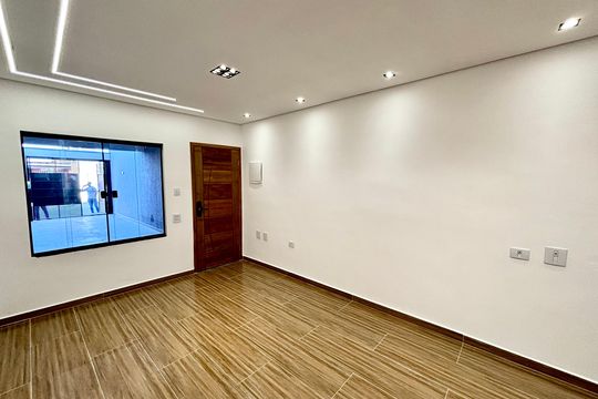 Sala de casa à venda com 3 quartos, 134m² em Jardim Popular, São Paulo