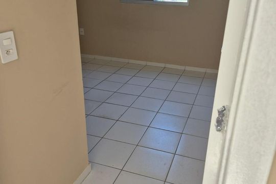 Quarto de apartamento para alugar com 2 quartos, 50m² em Jardim Europa, Suzano