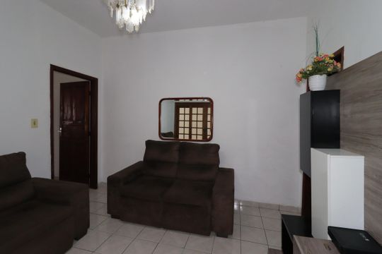 Sala de casa para alugar com 2 quartos, 100m² em Vila Eldizia, Santo André