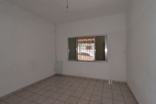 Quarto 1 de casa para alugar com 2 quartos, 100m² em Vila Eldizia, Santo André