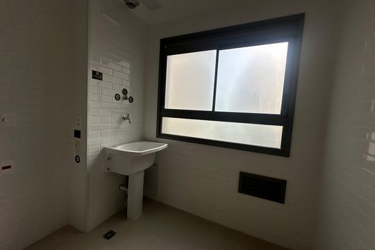 Área de Serviço de apartamento à venda com 2 quartos, 85m² em Alphaville Industrial, Barueri